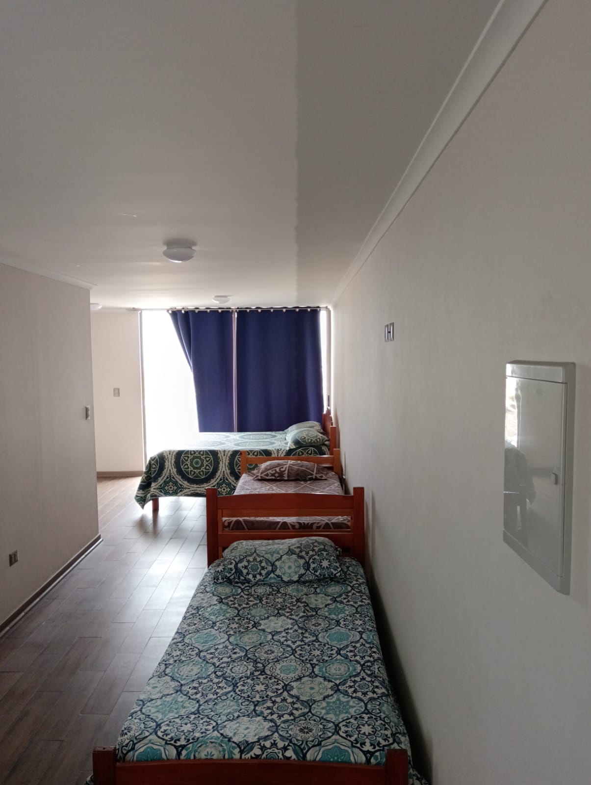 Dormitorio con camas múltiples